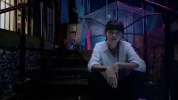 Задник до фильму"Bus Girl" #743115