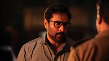 Задник до фильму"நிறங்கள் மூன்று" #1153423