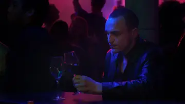 Задник до фильму"Disco Boy" #190945