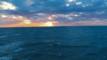 Задник до фильму"やがて海へと届く" #923936