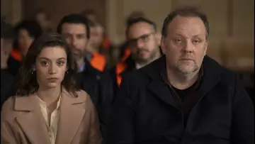 Задник до фильму"La Syndicaliste" #376602