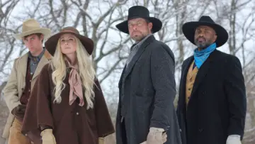 Задник до фильму"Desperate Riders" #398017