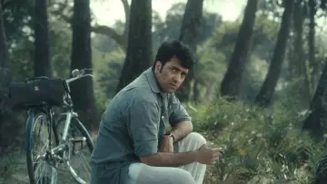 Задник до фільму "পুতুলনাচের ইতিকথা" #1567545