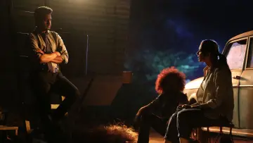 Задник до фильму"Agent கண்ணாயிரம்" #709509