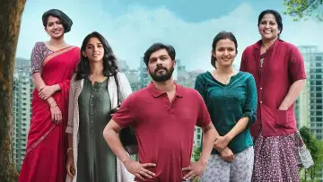പ്രിയന്‍ ഓട്ടത്തിലാണ് постер