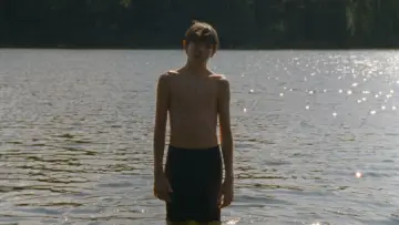 Задник до фильму"Falcon Lake" #196066