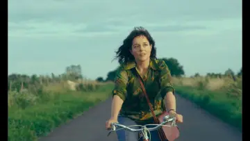 Задник до фильму"Annie Colère" #387191