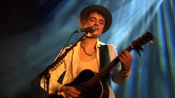 Задник до фильму"Peter Doherty: Stranger In My Own Skin" #427422