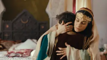 Задник до фильму"La Dernière Reine" #414287