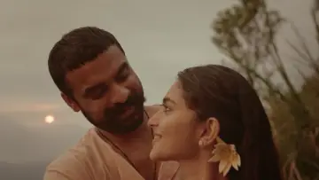 Задник до фільму "പള്ളിച്ചട്ടമ്പി" #1203842