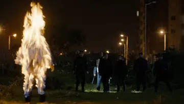 Задник до фильму"أشكال" #465783