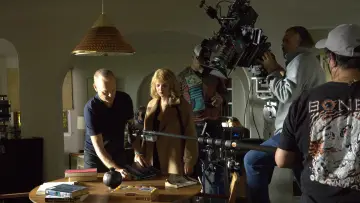 Задник до фильму"Кілер іде геть" #442254