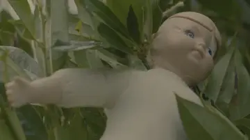 Задник до фильму"Island of the Dolls" #344409