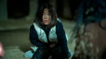 Задник до фільму "하얀 차를 탄 여자" #912055