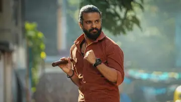 Задник до фильму"ആര്‍ഡിഎക്സ്: റോബര്‍ട്ട് ഡോണി സേവ്യര്‍" #317299