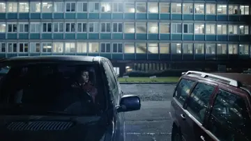 Задник до фильму"Première affaire" #1082565