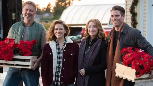 Відео до фільму Poinsettias for Christmas | Poinsettias for Christmas, ft. Bethany Joy Lenz | Nov. 23 at 8/7c | Lifetime