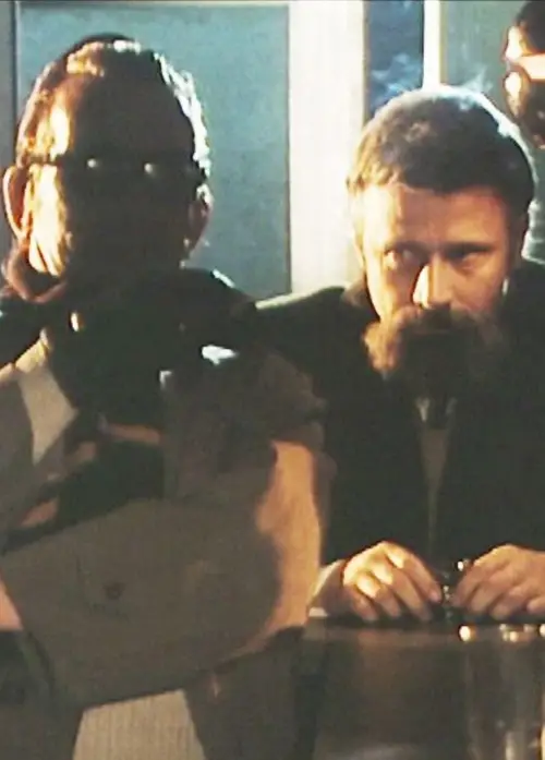 Постер до фільму "Ekster"