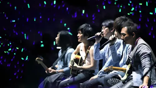 Відео до фільму Mayday Life | MAYDAY LIFE 3D - Opens in select US & Canadian Cities on May 31st!