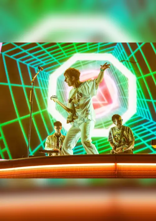 Постер до фільму "Glass Animals - Live at Life Is Beautiful Festival 2021"