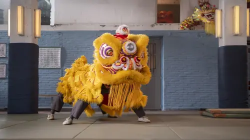 Відео до фільму Kung Fu Lion | Kung Fu Leeuw 🧧🦁🥬🥁💪| Offici&euml;le Trailer 🔥| 16 februari in de bioscoop! 🎥 🎞️