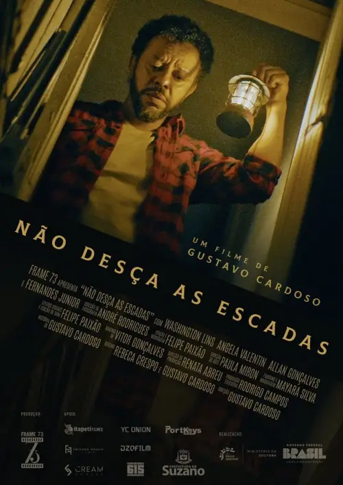 Постер до фільму "Não Desça as Escadas"