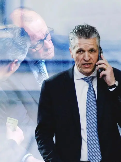 Постер до фільму "Der Merz-Flüsterer - Wie Thorsten Frei die CDU an die Macht gelenkt hat"