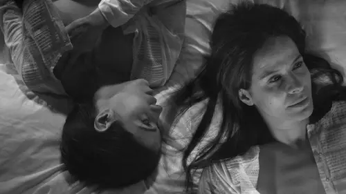 Відео до фільму Veronica | Verónica   Tráiler oficial de la película   Próximamente