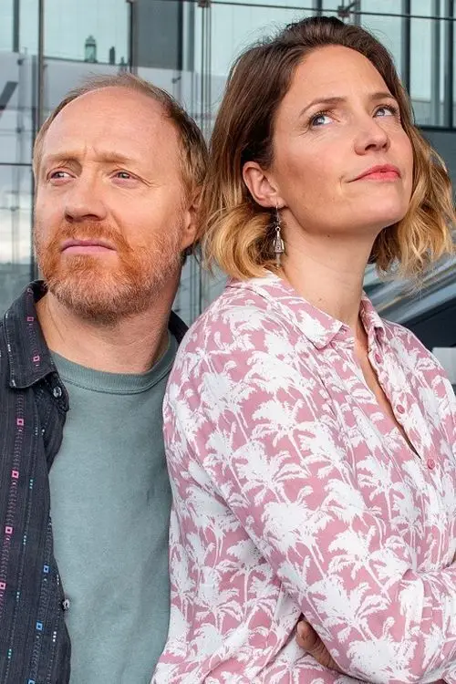 Постер до фільму "Das Glück ist ein Vogerl"