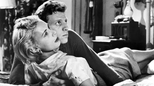 Відео до фільму Поцілунок убивці | Killer