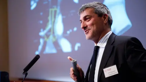 Відео до фільму Dr. Death: Cutthroat Conman | Official Trailer