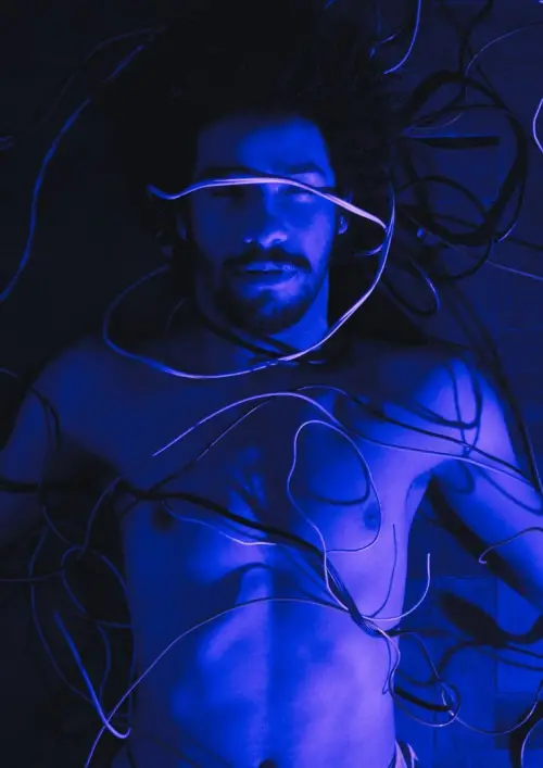 Постер до фільму "c0rp0 de bytes: o encontro"