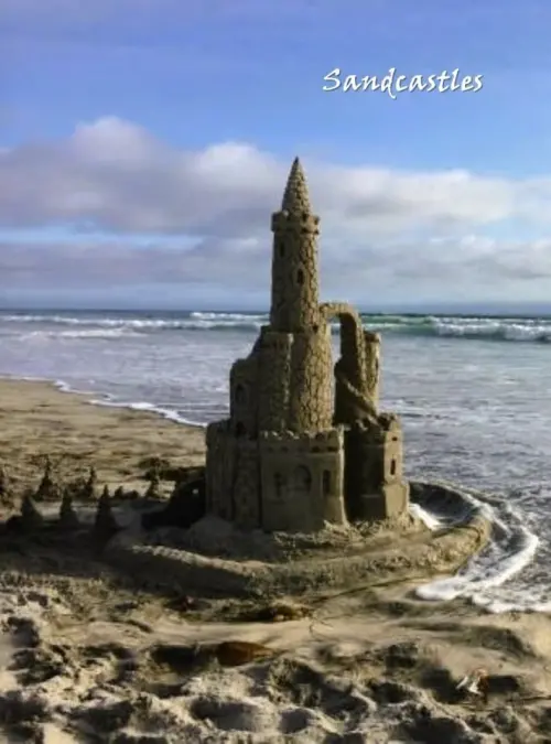 Постер до фільму "Sandcastles"