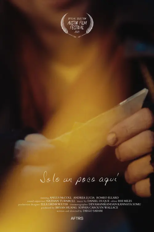 Постер до фільму "Solo un poco aquí"