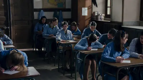 Відео до фільму Bitten | Official Trailer