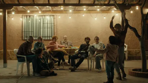 Відео до фільму The House | LA CASA - Tr&aacute;iler Oficial