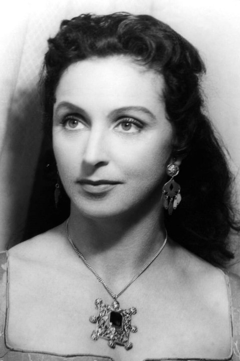 Фото  (Judith Holzmeister)