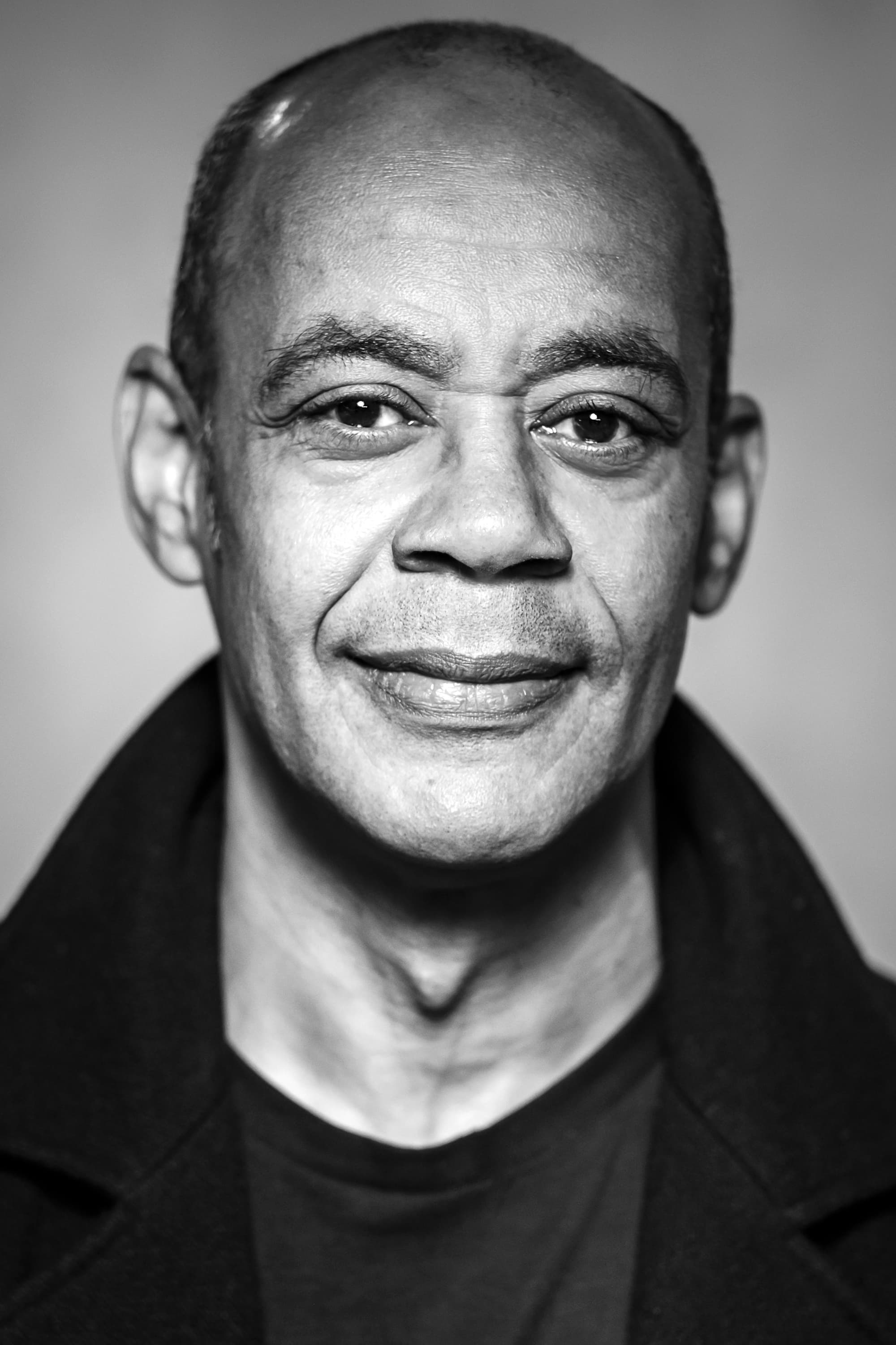 Фото  (Howard Saddler)