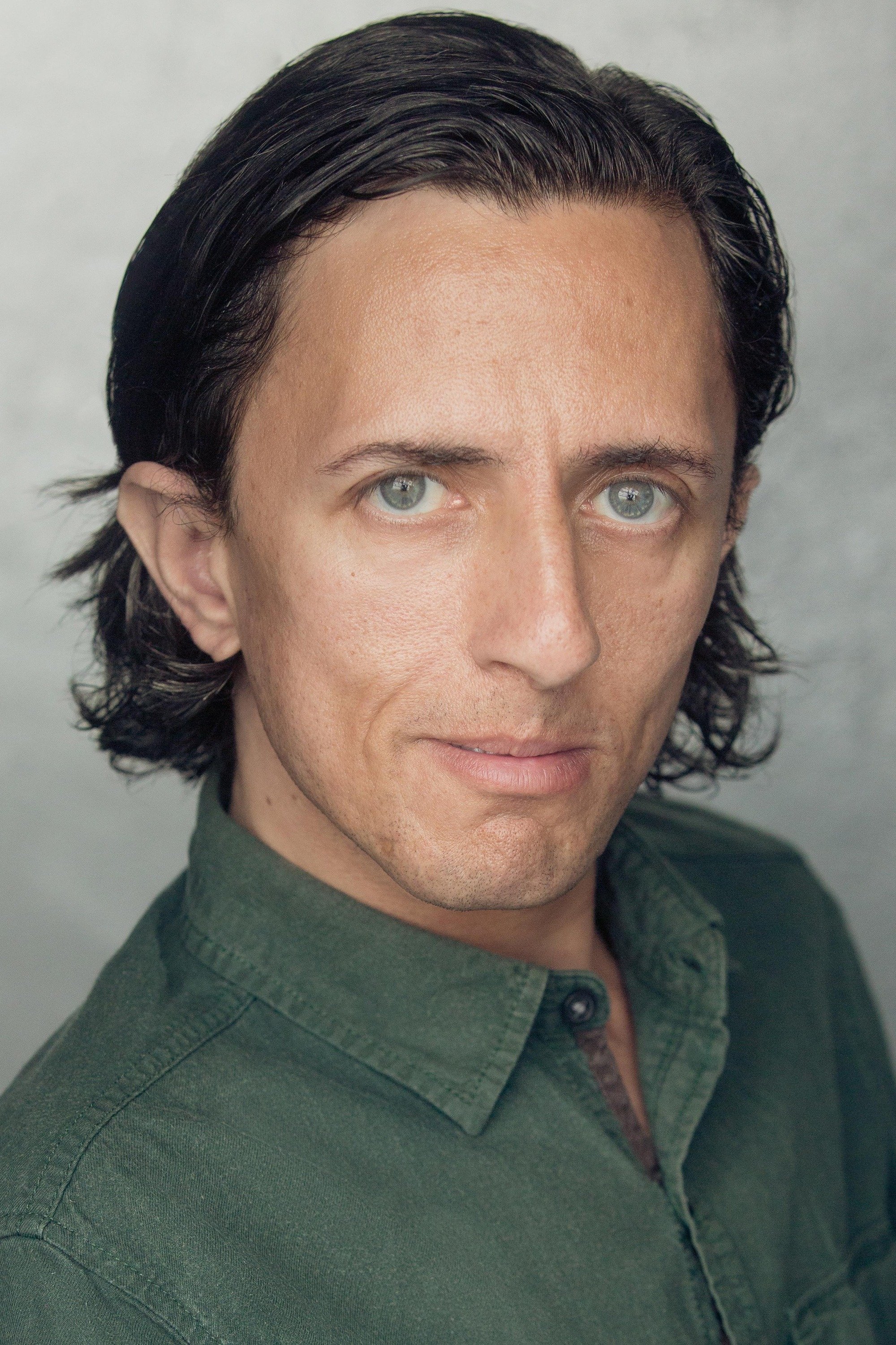 Фото  (Elliot Harris)