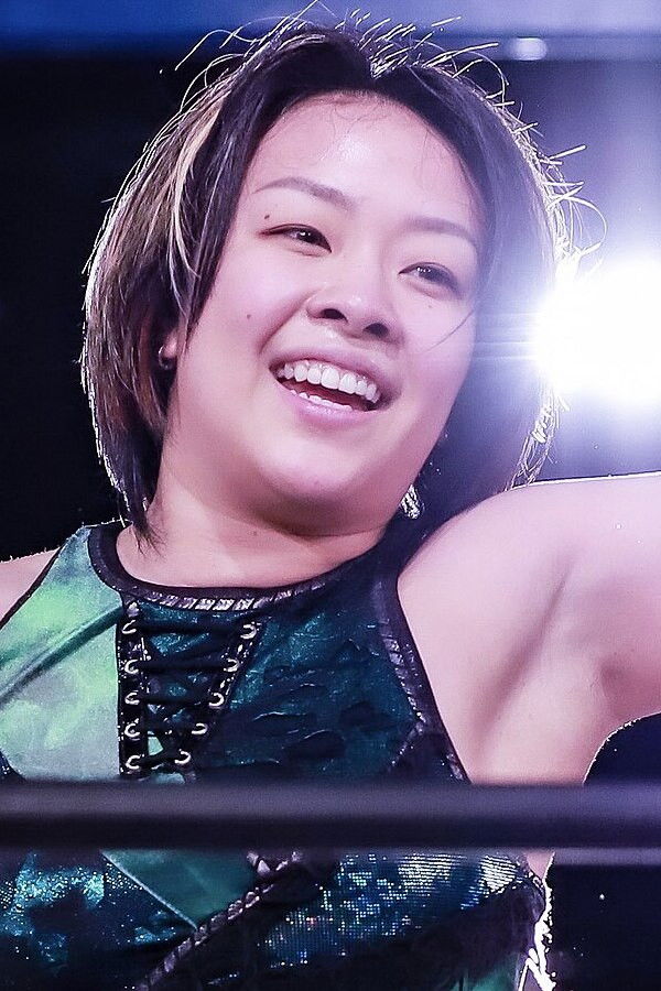 Фото  (Hana Iwaki)