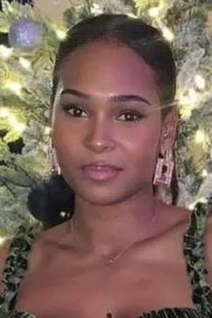 Фото  (Nadine Mills)