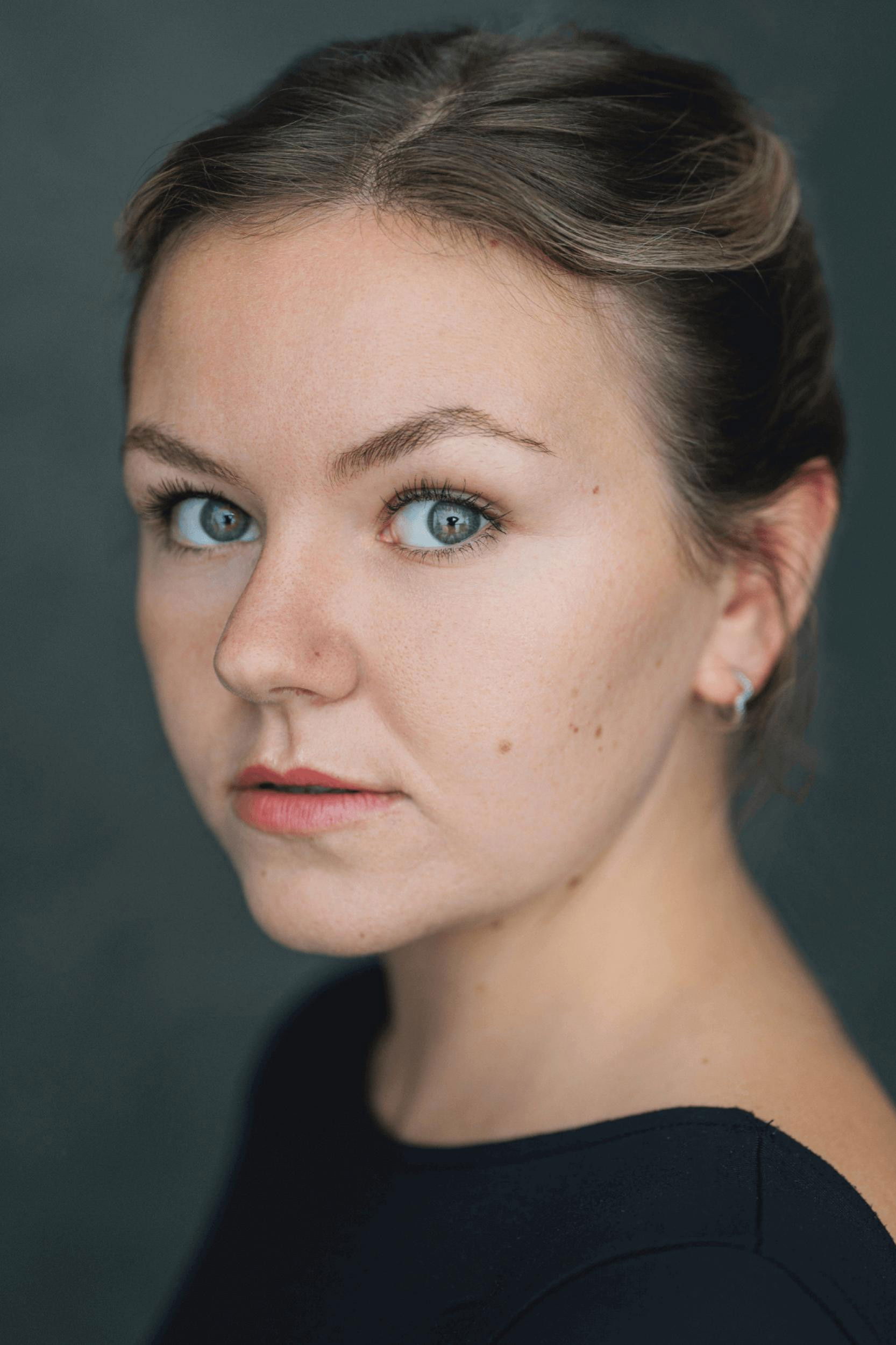 Фото  (Ella Avron)