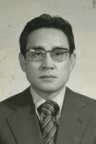 Фото  (Jeon Jong-Kun)