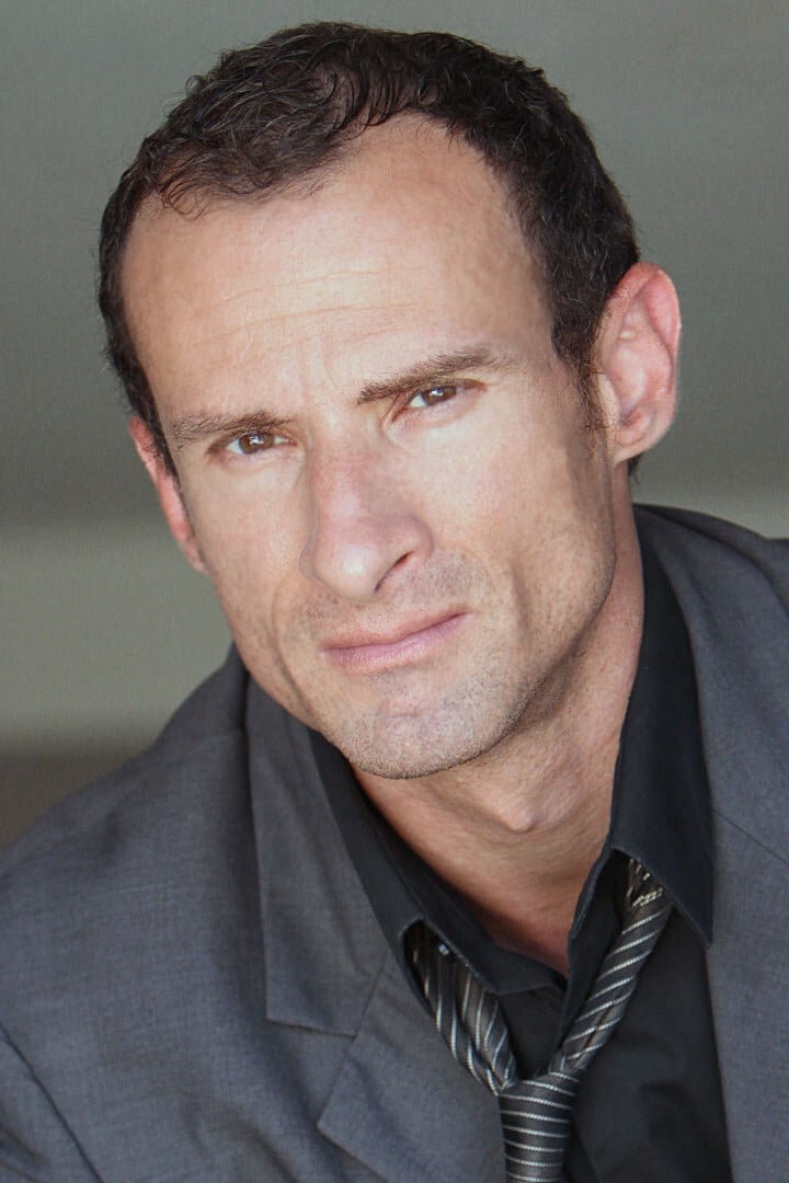 Фото  (Andrew Constantini)