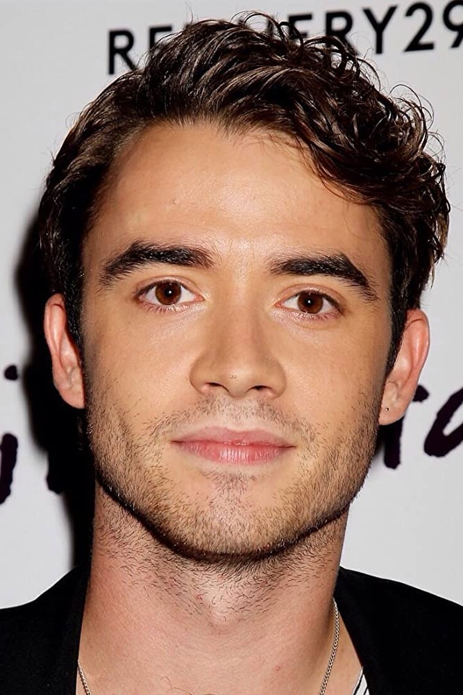 Фото Джеймі Блеклі (Jamie Blackley)