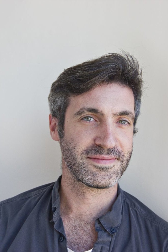 Фото  (Tom Brass)