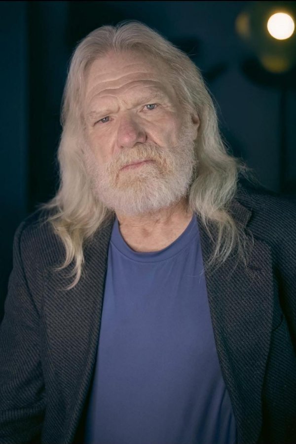 Фото  (Tommy Kramer)