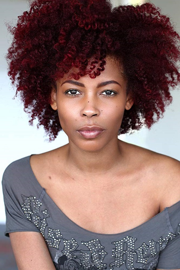 Фото  (Phire Whitaker)