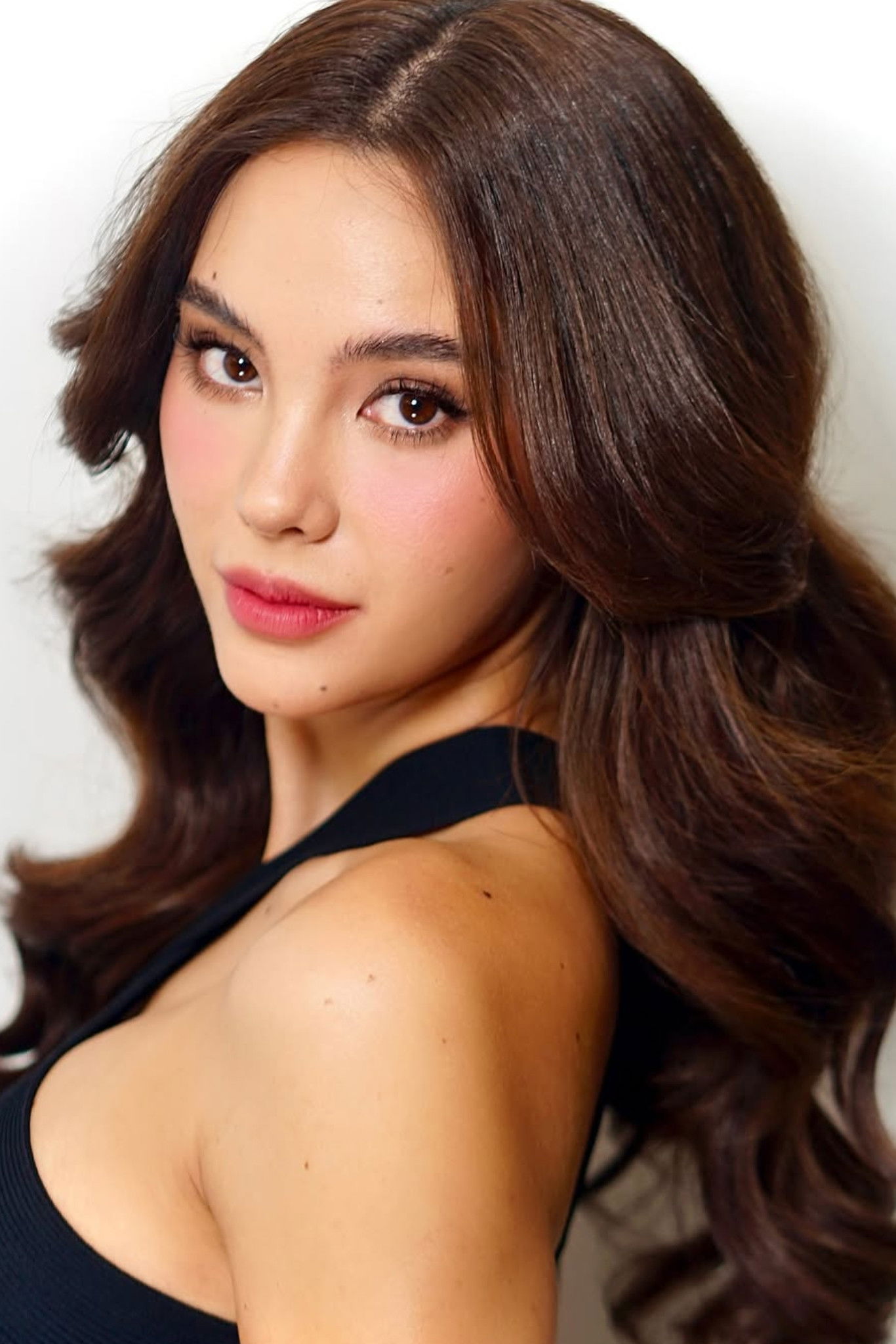 Фото  (Catriona Gray)