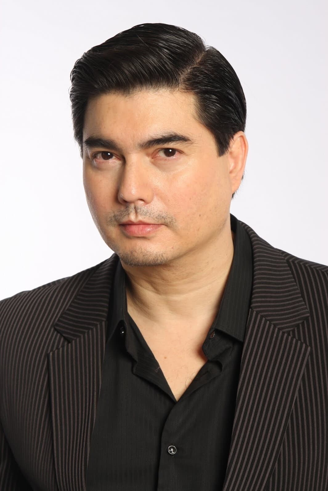 Фото  (Lloyd Samartino)